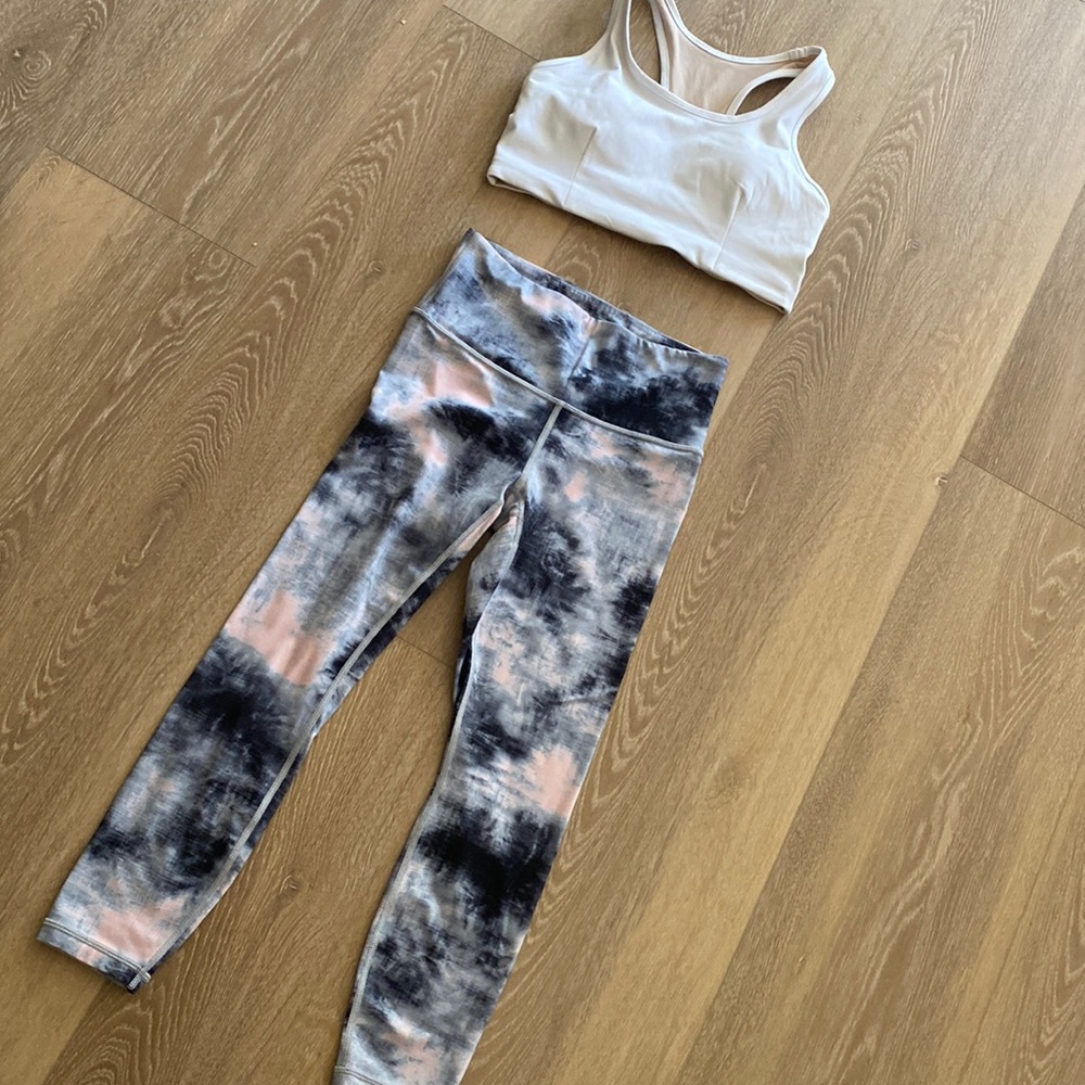 Women’s Athleta capri crop leggings size XSP extra small petite pink grey blue